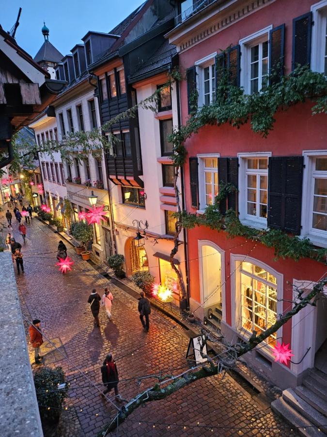Kreuzblume Hotel & Weinstube Freiburg im Breisgau Exterior foto